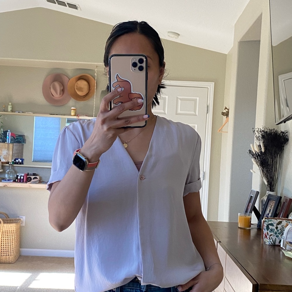 Silky blouse v comfy.
